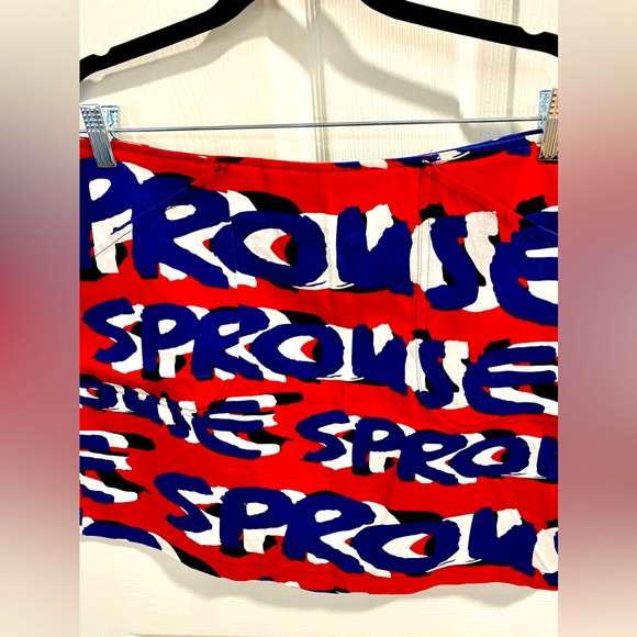 Stephen Sprouse Graffiti Print Mini Skirt. Size 16. Color Red, Blue, White. - Picture 2 of 5